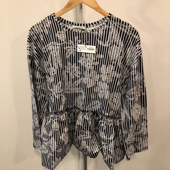 NWT Zara 💯% Cotton Printed Blouse Top Medium - Picture 2 of 6